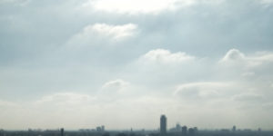 Wolken über Köln, verpixelt